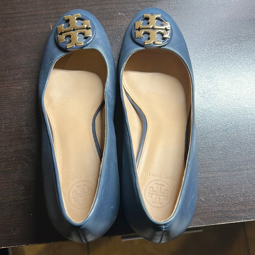 👠🛍️ Amazing Deal Alert: Tory Burch Chelsea Pump! 👠 🌟 Elevate Your Style  🌟